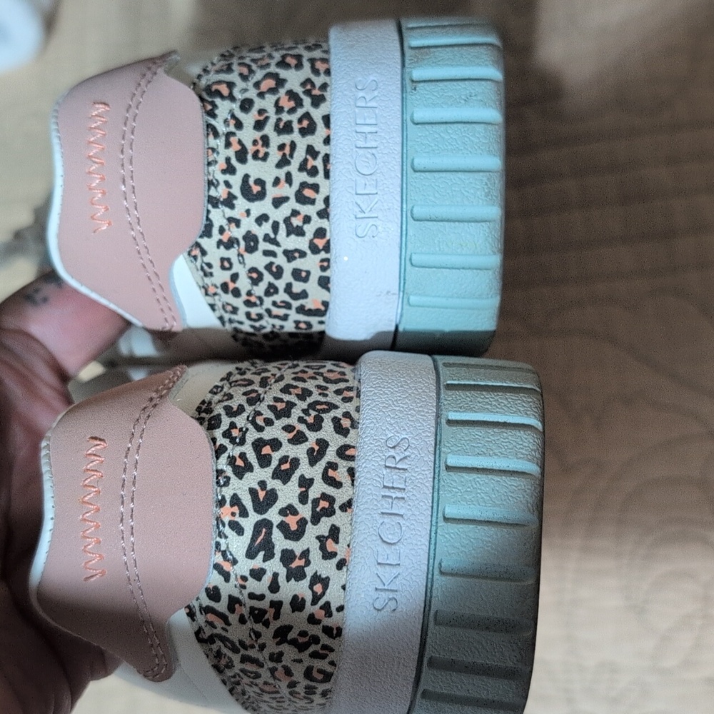 Skechers Leopard Print Sneakers